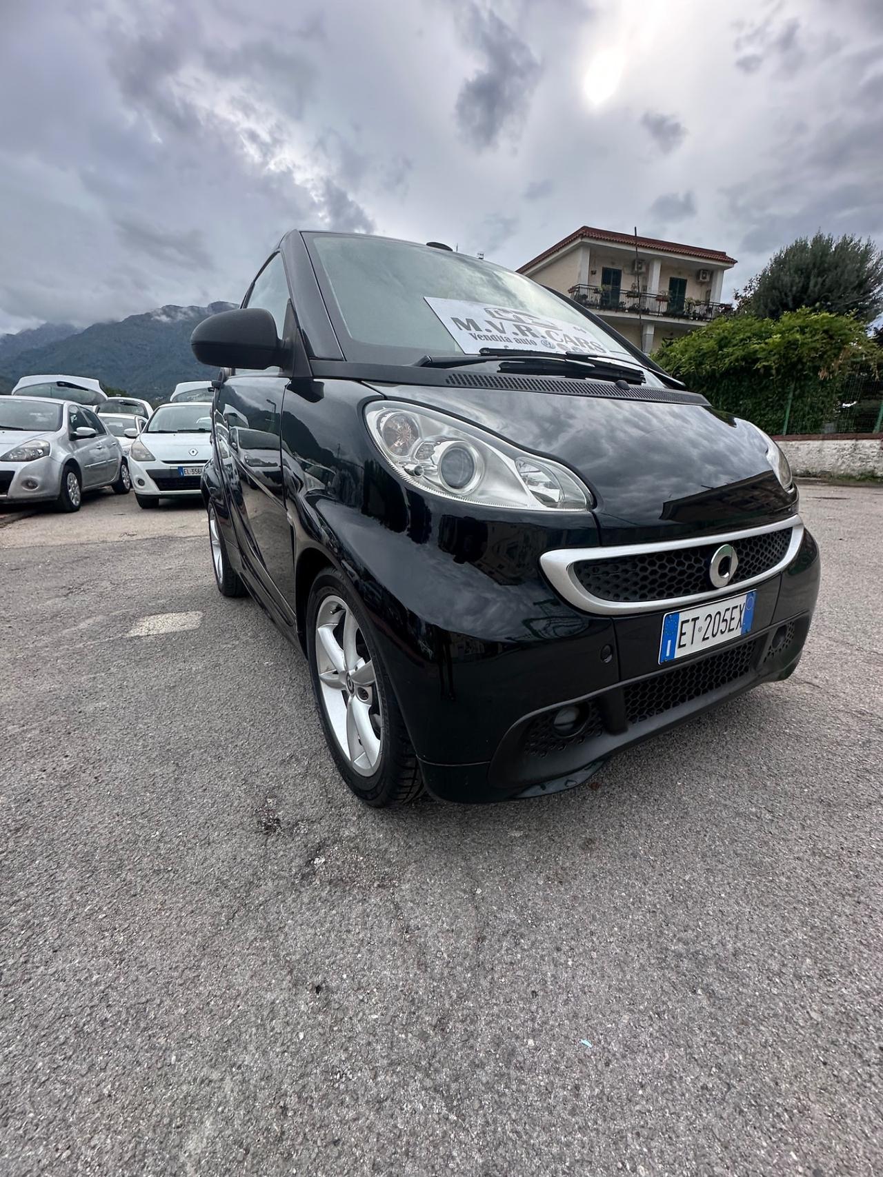 Smart ForTwo 800 40 kW cabrio passion cdi