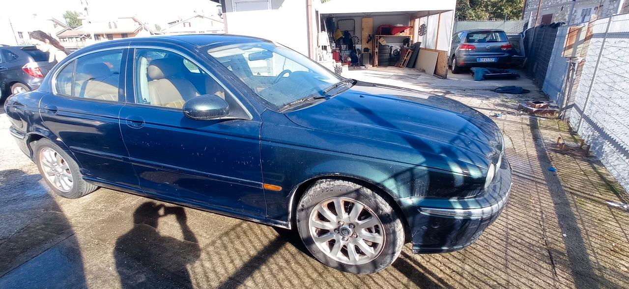 Jaguar X-Type 2.5 V6 24V cat