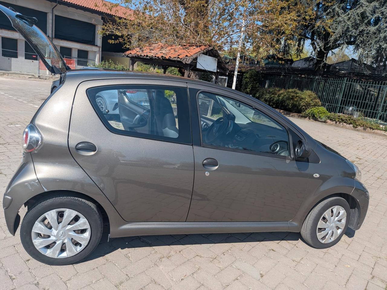 Toyota Aygo X 1.0 VVT-i 72 CV 5 porte Active
