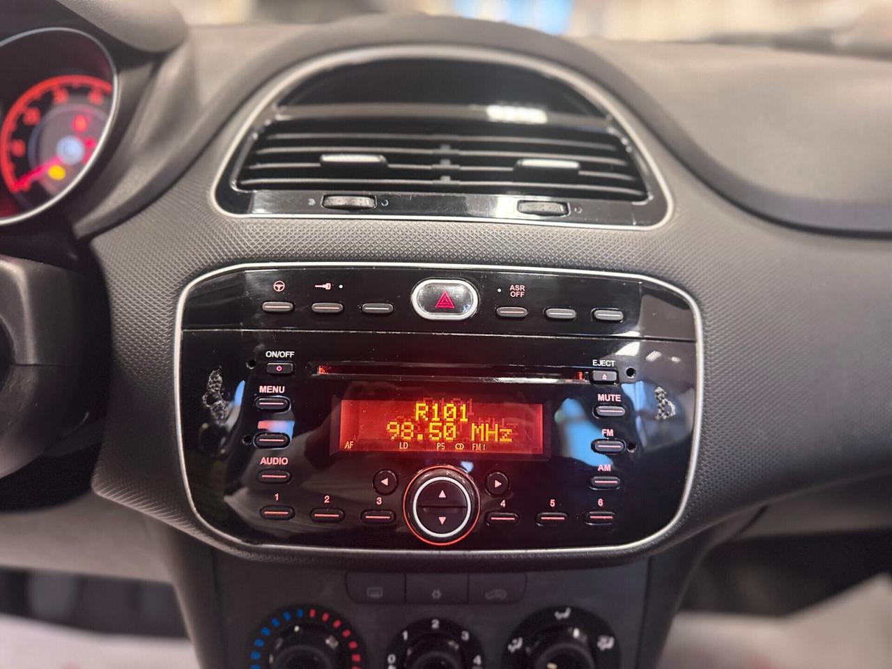 Fiat Punto 1.3 MJT II 75 CV 5 porte Street