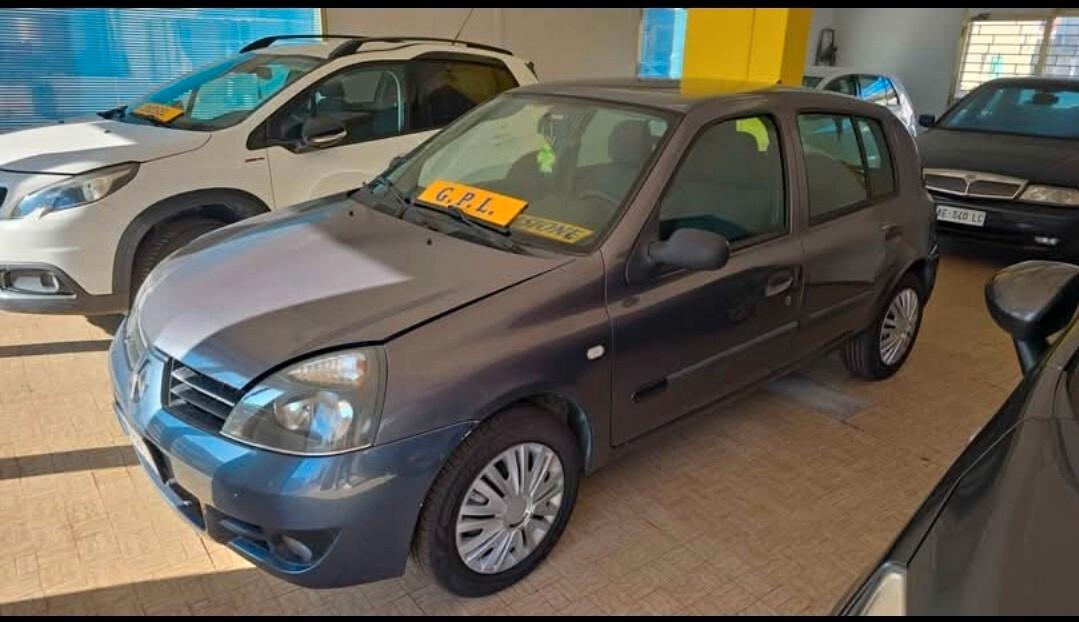 Renault Clio dCi 8V 75CV Start&Stop 5 porte Energy Life