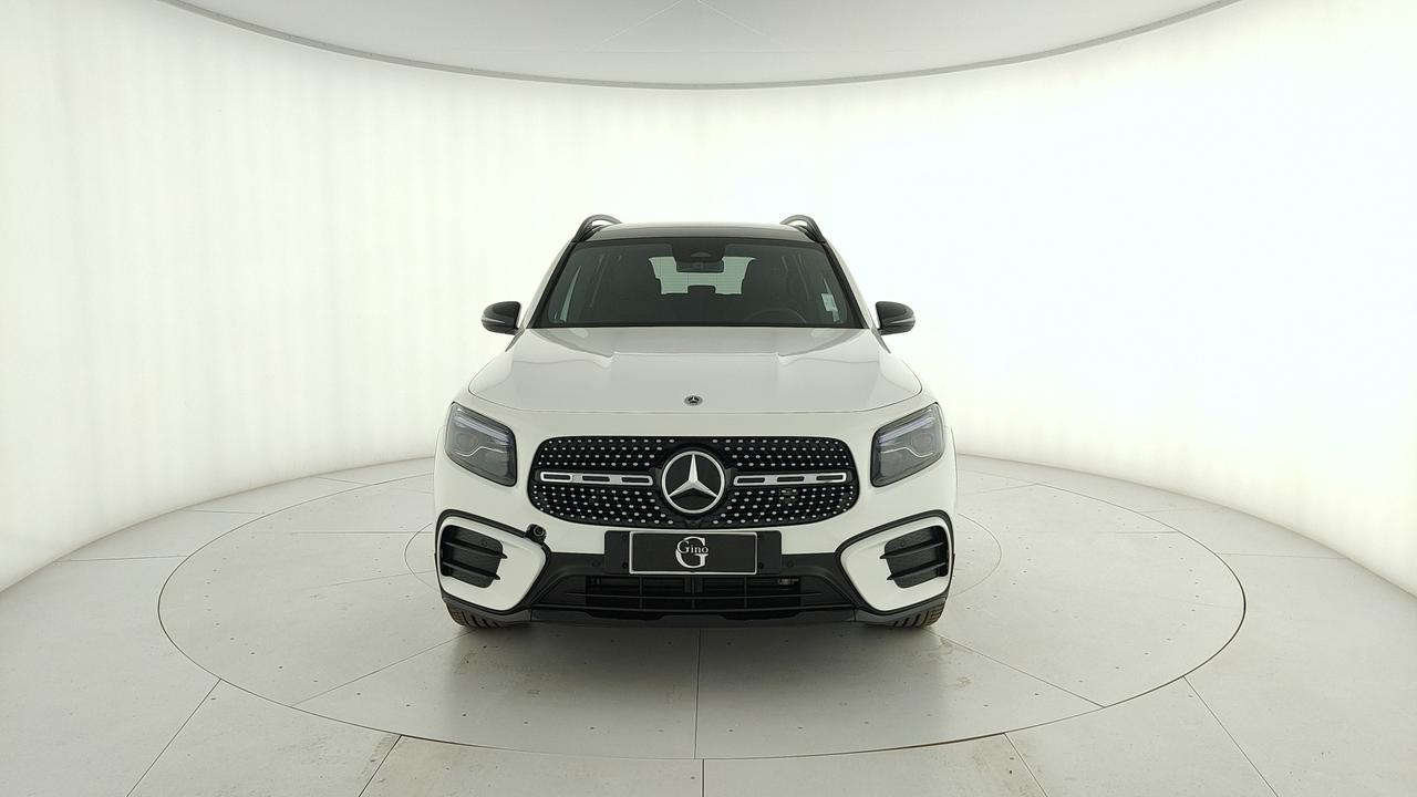 Mercedes-Benz GLB 200 d