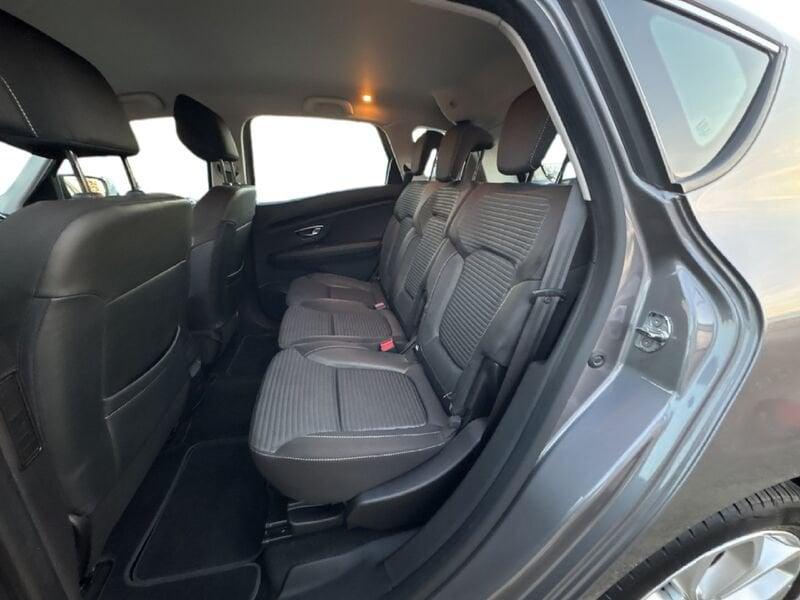 Renault Scénic Scénic Blue dCi 120 CV Sport Edition2