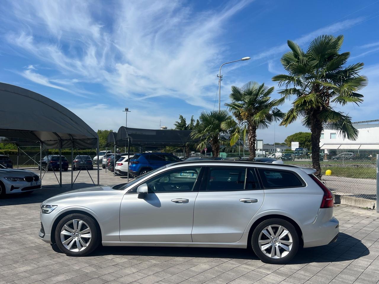 Volvo V60 D4 Business FINANZIABILE