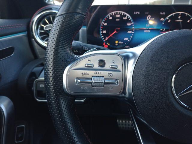 MERCEDES-BENZ CLA 200 d Automatic Shooting Brake Premium Luxury Pack