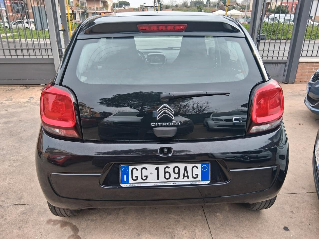 Citroen C1 1.0 VTI 72 S&S SHINE