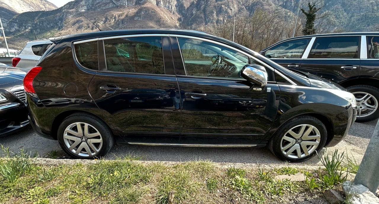 Peugeot 3008 HYbrid4
