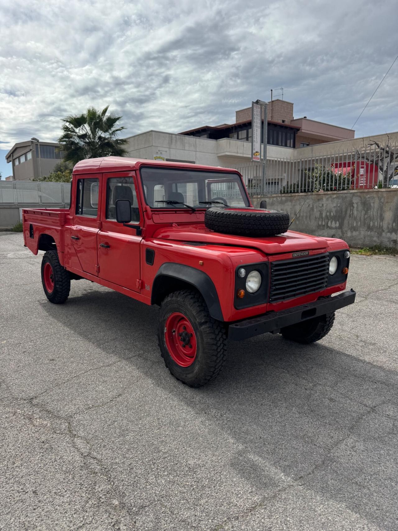 Land Rover Defender 130 pick Up 300 tdi motore nuovo