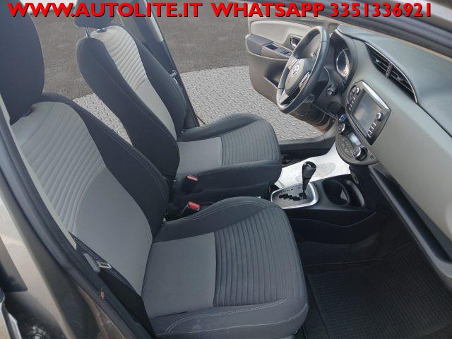 TOYOTA Yaris 1.5 Hybrid 5 porte Business