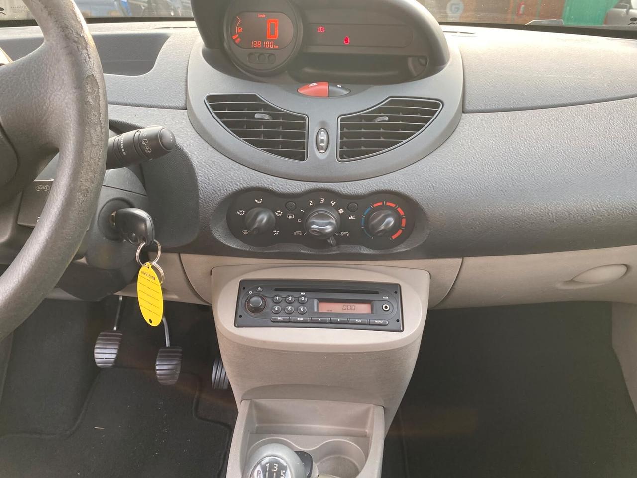 Renault Twingo 1.2 benz 58cv full economica 2010