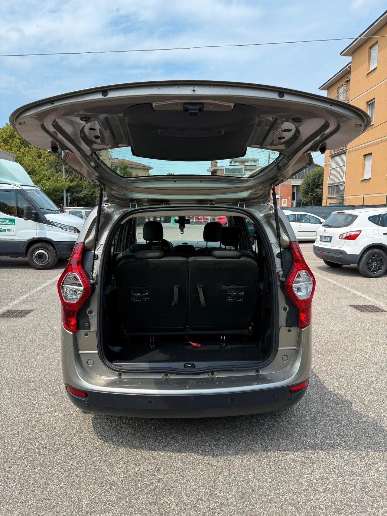 Dacia Lodgy 1.5 dci - 7 POSTI - 12 MESI DI GARANZIA -