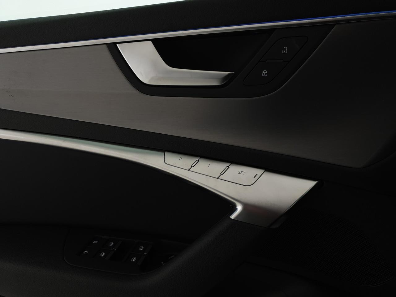 Avant 50TFSIe 299CV quattro Stronic S line Edition