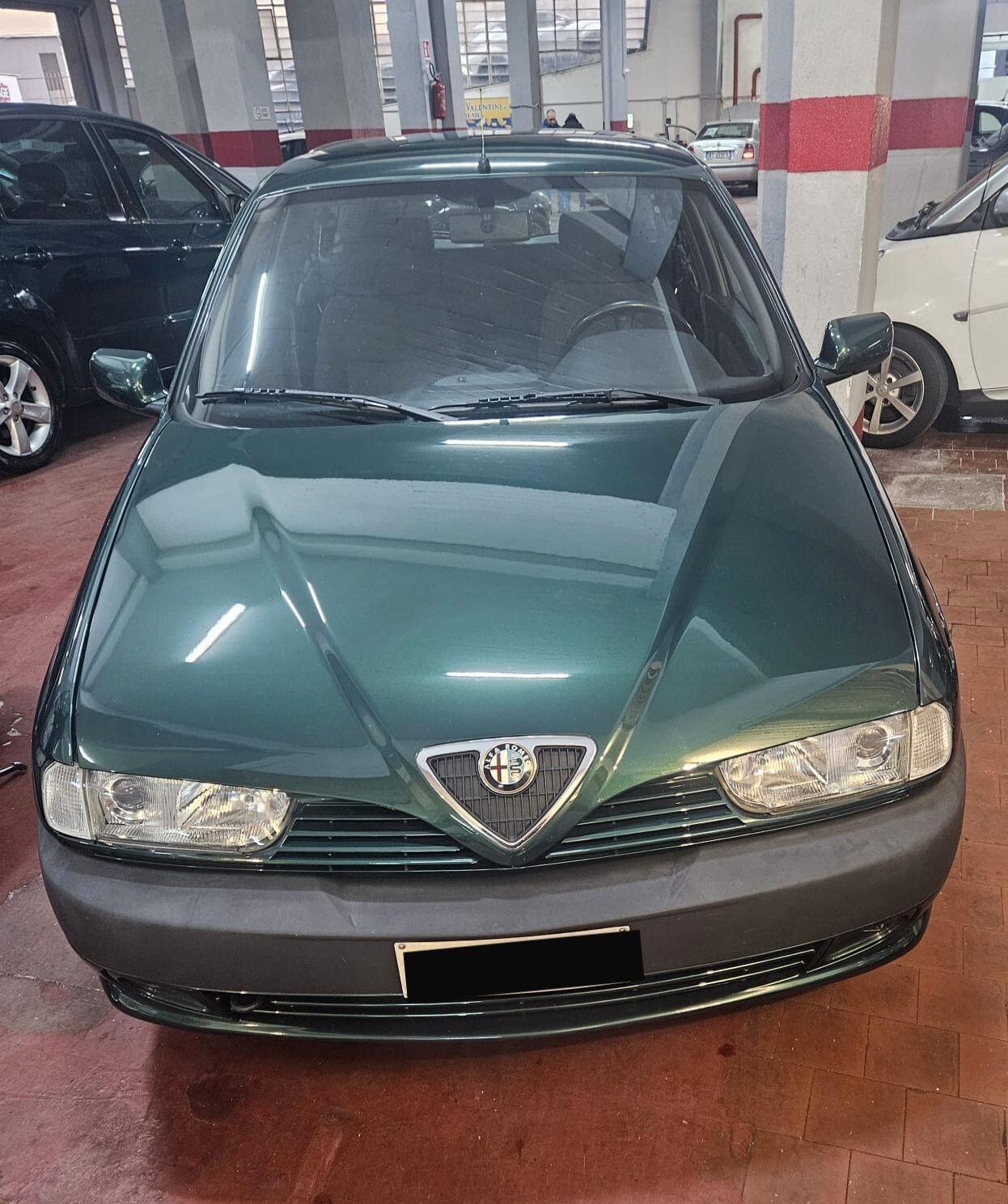 Alfa Romeo 145