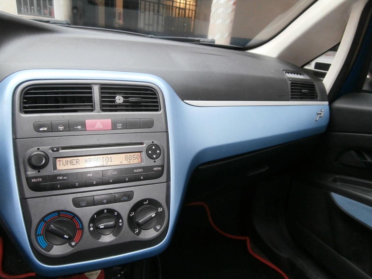 Fiat Grande Punto 1.3 MJT 90 CV 5 porte Neopatentati