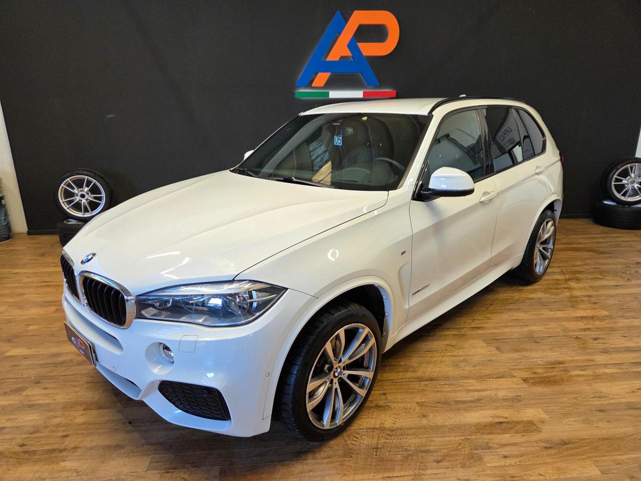 BMW X5 xdrive30d M-SPORT Luxury 249cv auto