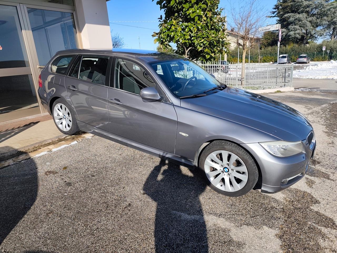 Bmw 318 318d 2.0 143CV cat Touring Eletta