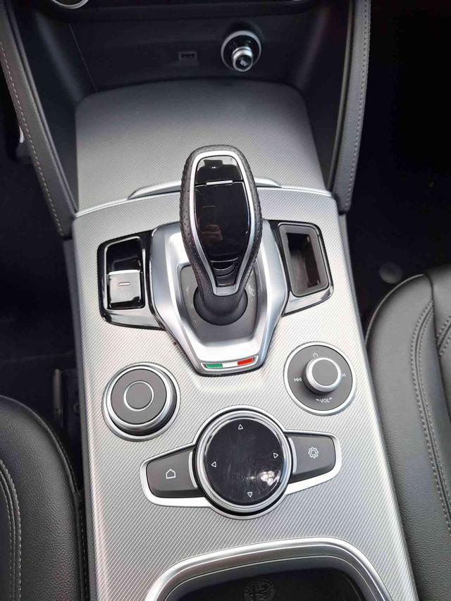 ALFA ROMEO Stelvio 2.2 Turbodiesel 190 CV AT8 Q4 Sprint