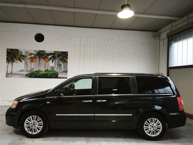 Lancia Voyager 2.8 JTDM 163cv Gold - IVA ESPOSTA