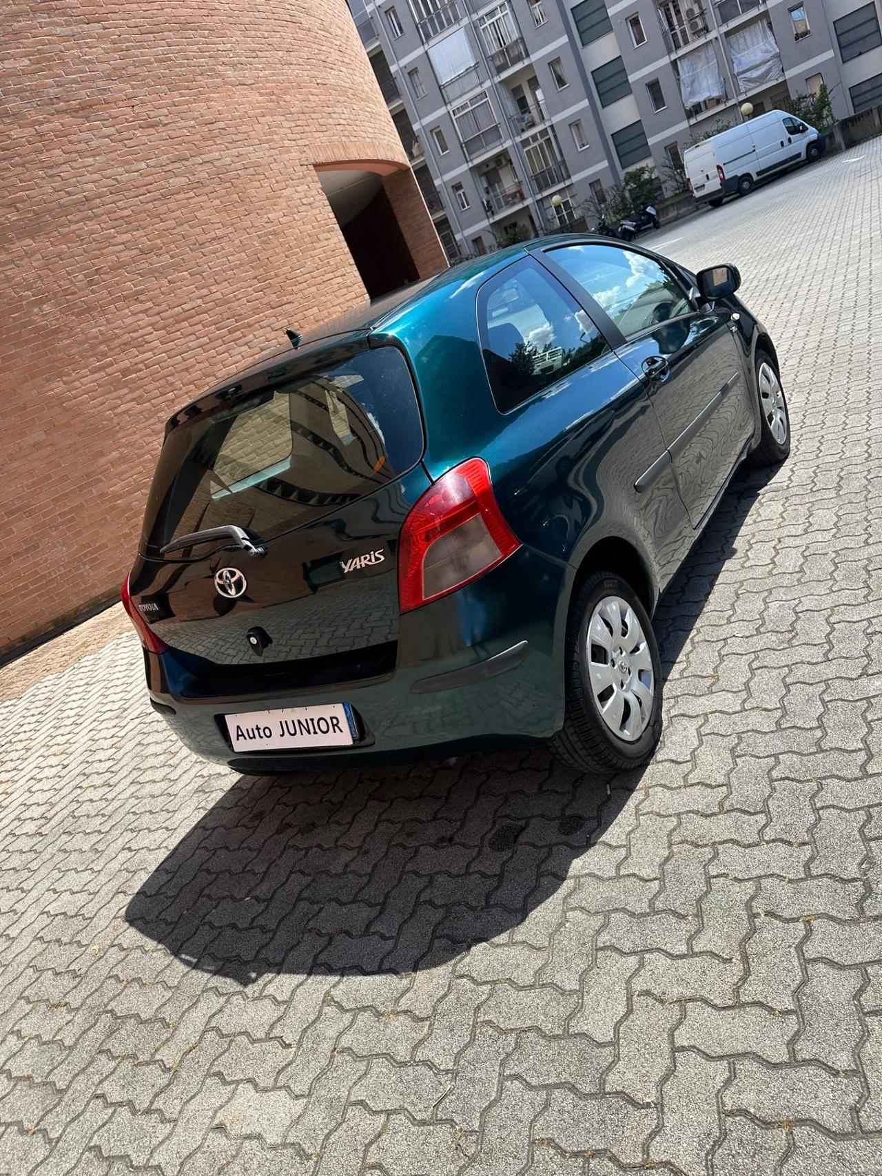 Toyota Yaris 1.4 D-4D 3 porte M-MT Sol
