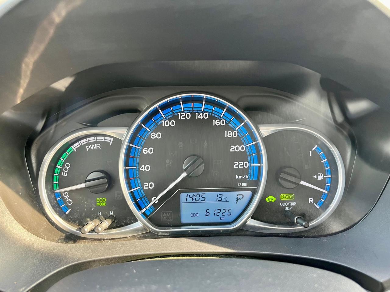 Toyota Yaris 1.5h 2015 61.000km pari al nuovo