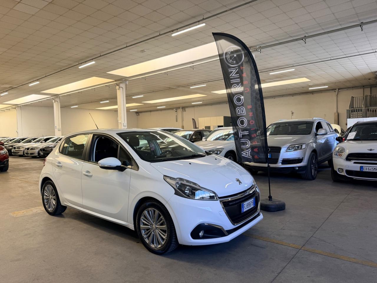 Peugeot 208 BlueHDi 75 5 porte Allure