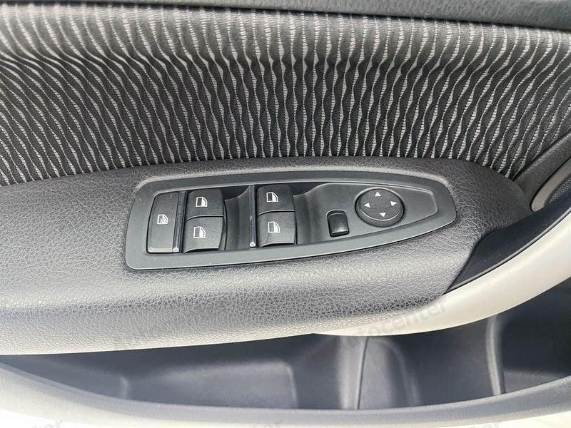 BMW Serie 1 116i Advantage 5p