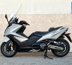 Kymco AK 550 sport