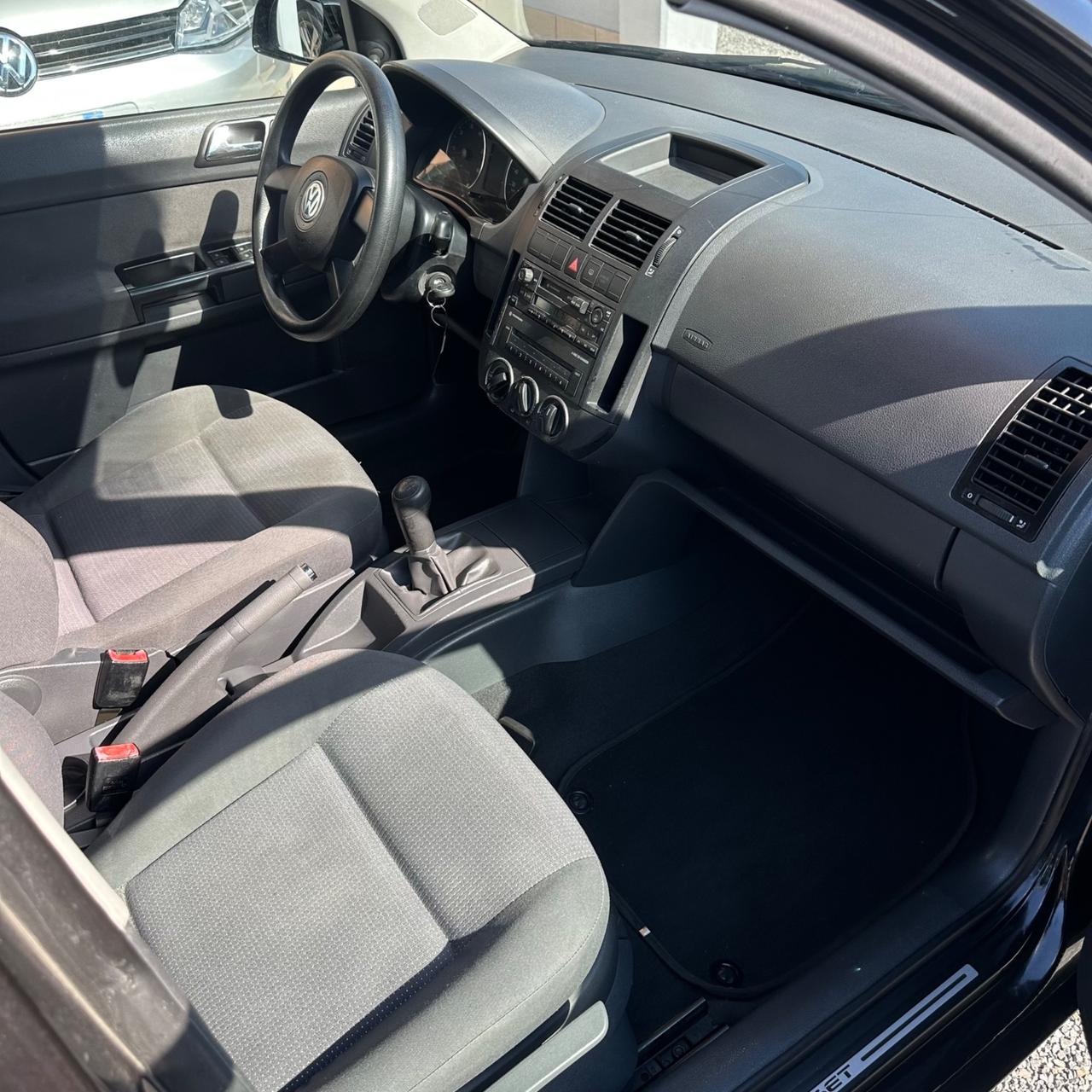 Volkswagen Polo 1.2 5p. Trendline