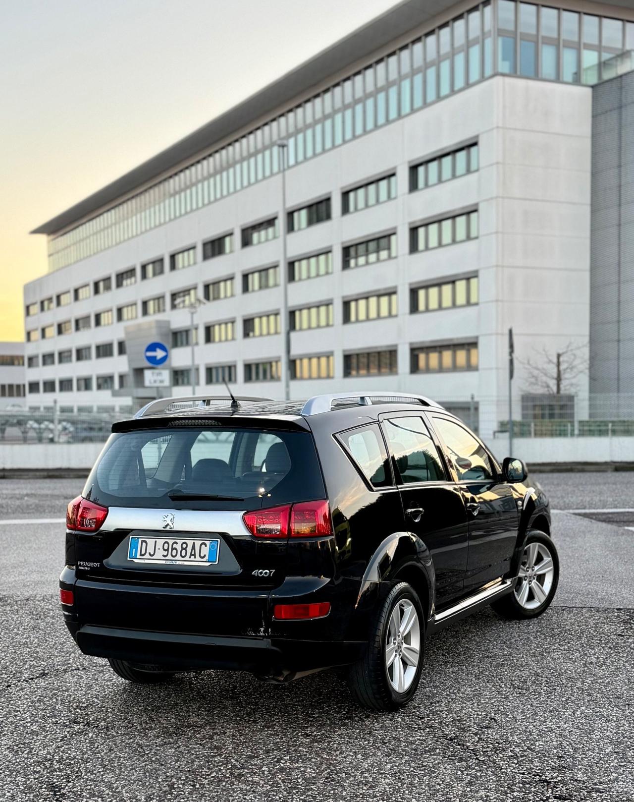 Peugeot 4007 2.2 HDi 156CV Tecno