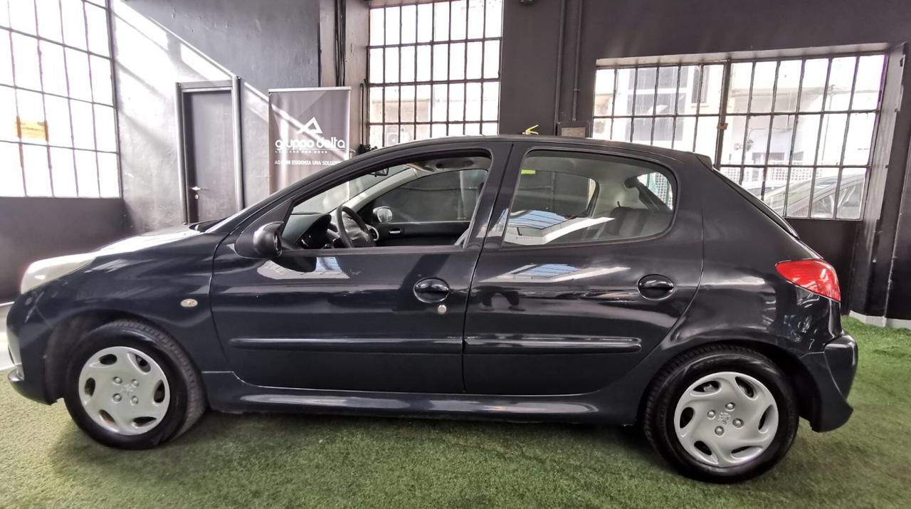 Peugeot 206 Plus 1.2 5p. Trendy ECO GPL