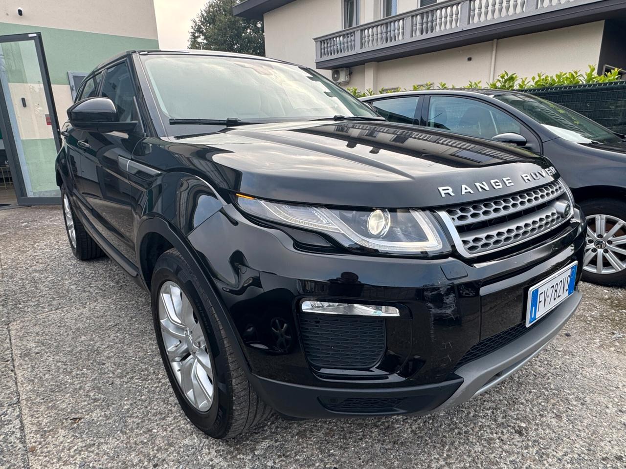 Land Rover Range Rover Evoque 2.0 TD4 4x4 Auto F1 – 2019 – 90.000 KM – Navigatore – Pari al Nuovo!