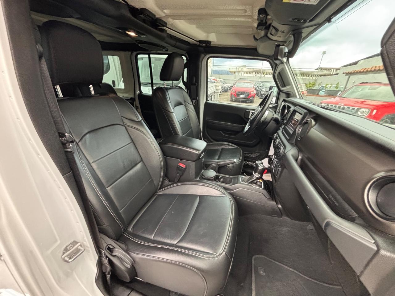 Jeep Wrangler 2.2 Mjt II Sport