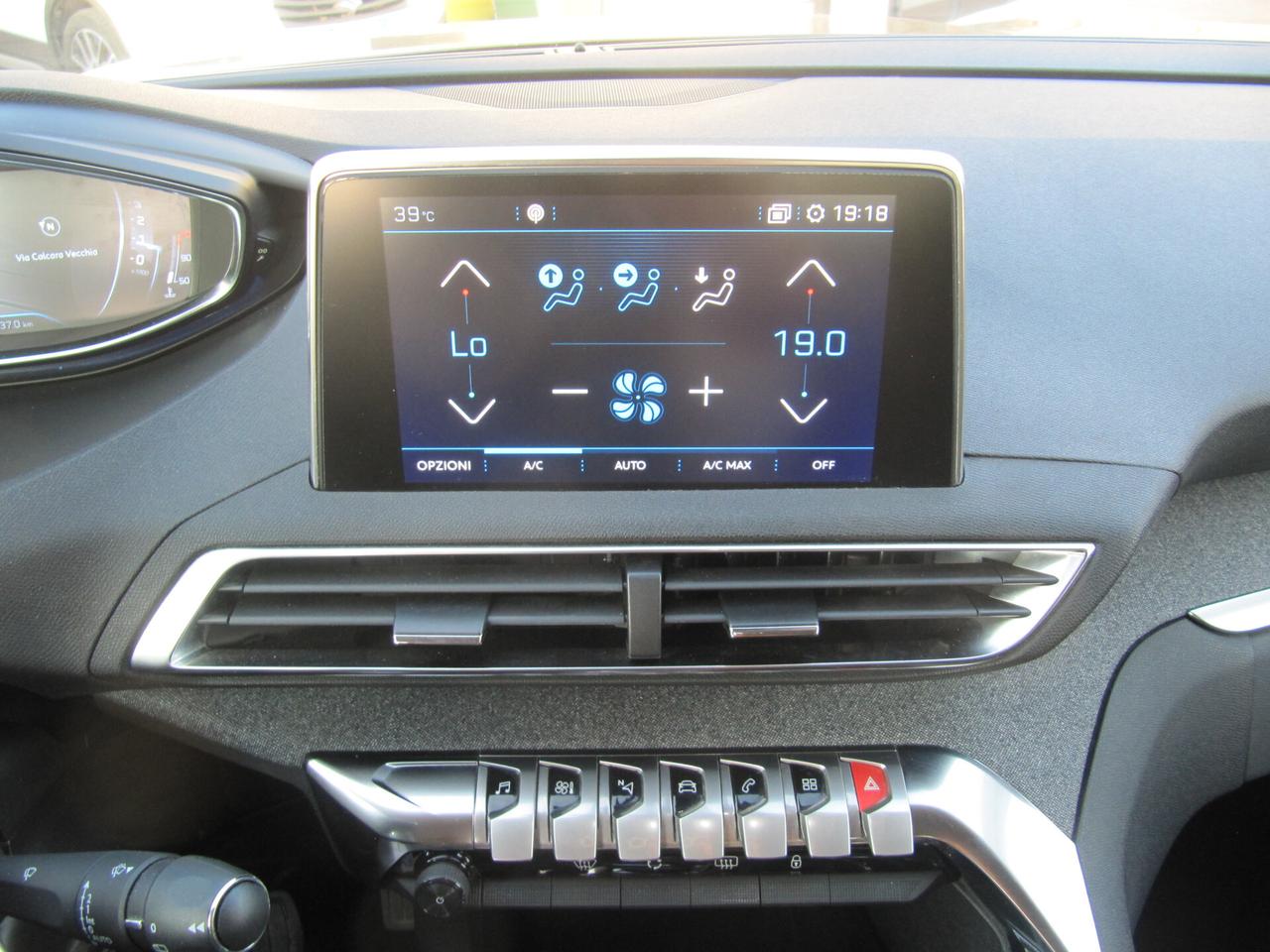 Peugeot 3008 BlueHDi 130 S&S EAT8 Allure - automatico