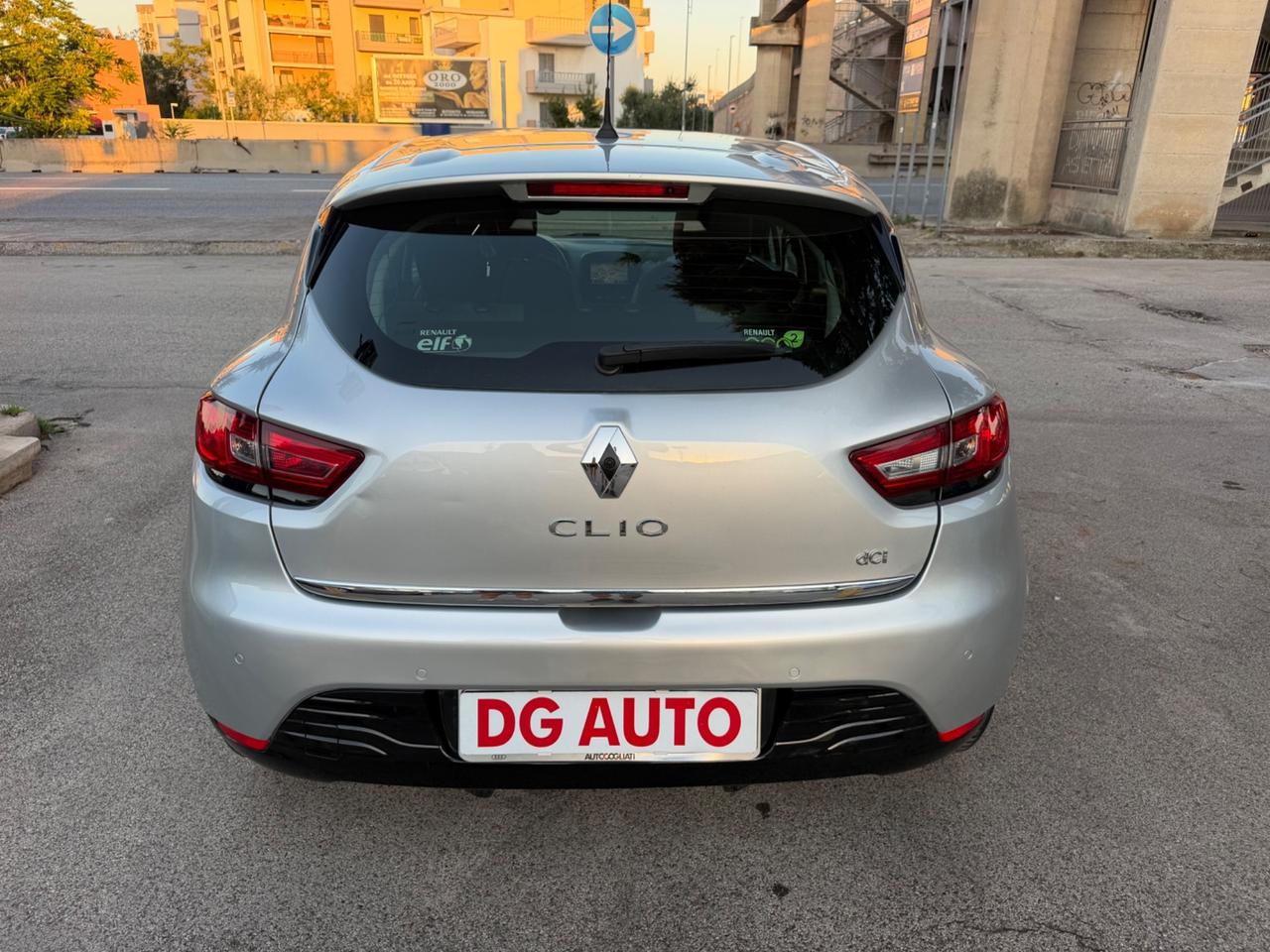 Renault Clio 1.5 dci 75 cv 2016 Navig Retrocamera