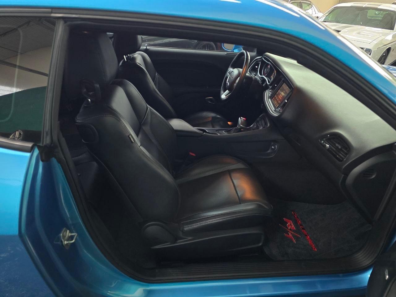 Dodge Challenger 5.7 HEMI V8 *IVA ESPOSTA