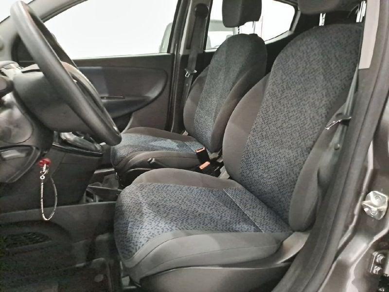 Lancia Ypsilon 1.0 FireFly 70cv Hybrid Oro