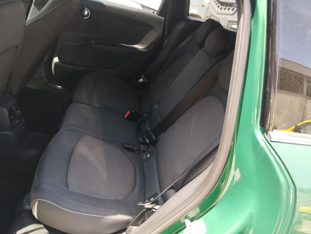 MINI Mini Countryman F60 - Mini Countryman 2.0 Cooper D Essential all4 auto
