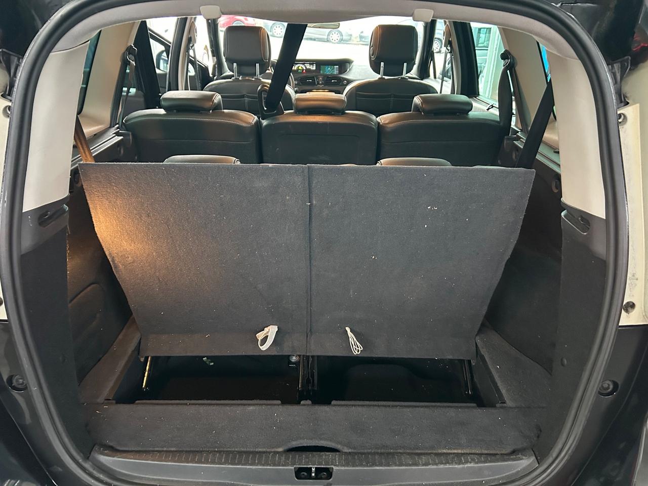 Renault Scenic 1.5 110CV 7 POSTI