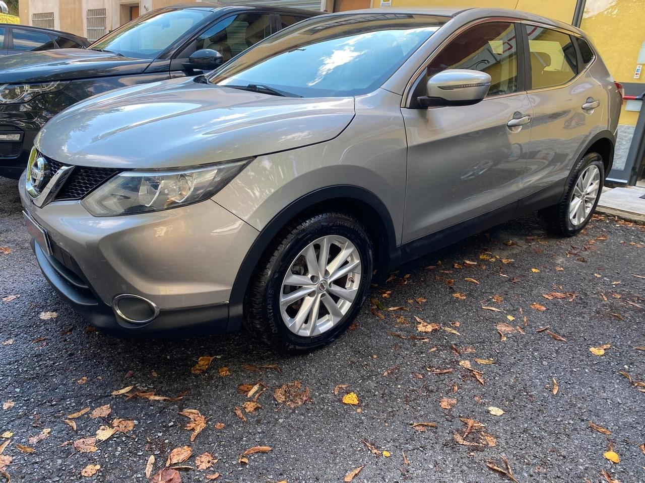 Nissan Qashqai 1.5 dCi Tekna 110CV GARANZIA 1 ANNO