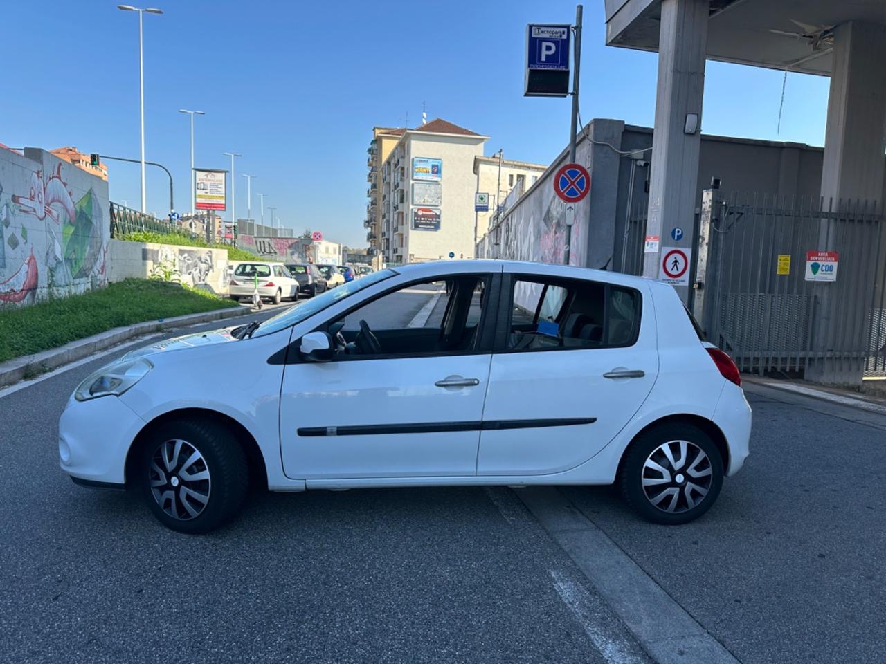 Renault Clio Storia 1.2 5 porte GPL fino 2030 della casa