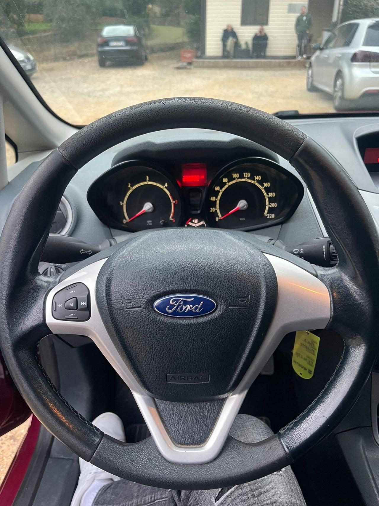 Ford Fiesta 1.4 Diesel - Neopatentati