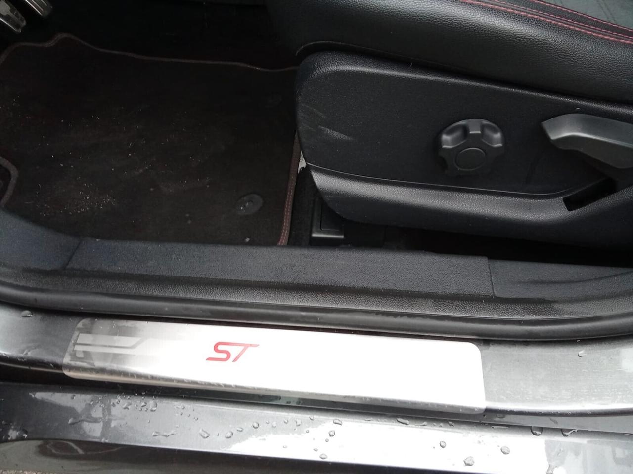 Ford EcoSport 1.5 Ecoblue 125 CV Start&Stop AWD ST-Line