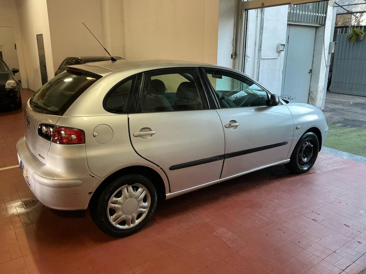 Seat Ibiza 1.4 16V 5p. Signo Euro4