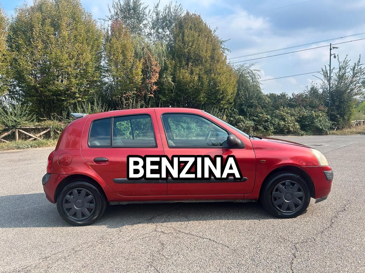 Renault Clio 1.2 benzina 5 porte