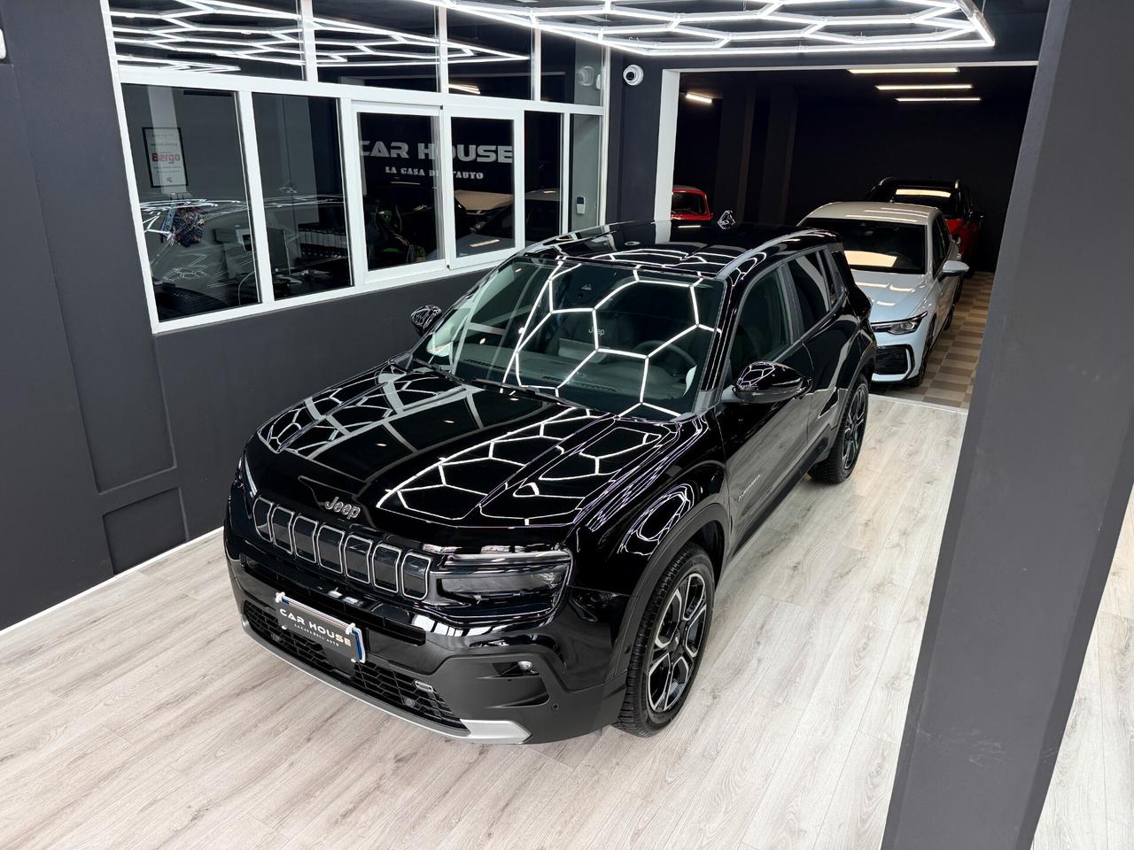 Jeep Avenger 1.2 Turbo MHEV SUMMIT