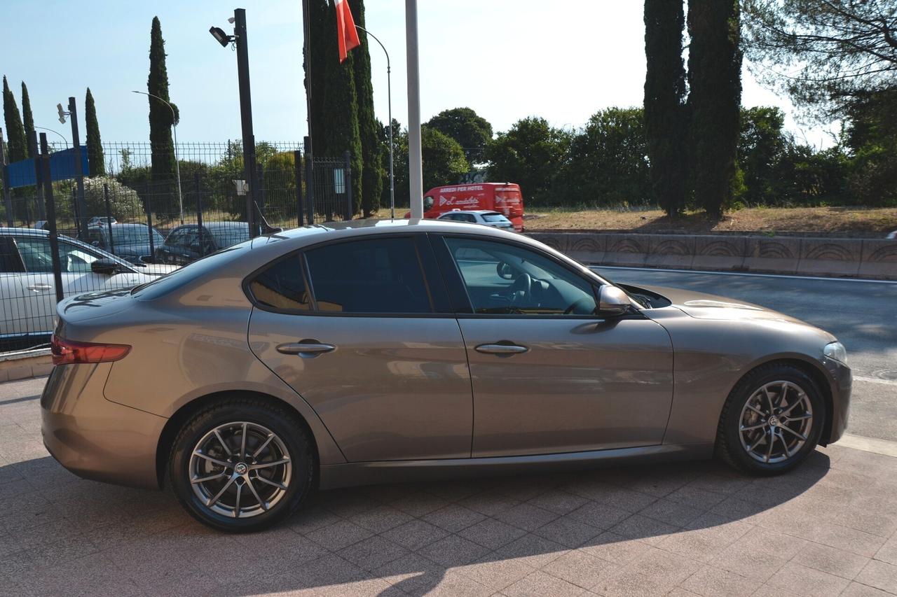 Alfa Romeo Giulia 2.2 180CV SUPER 6M ️ PREZZO SENZA VINCOLI ️• ITALIANA • UNIPRO