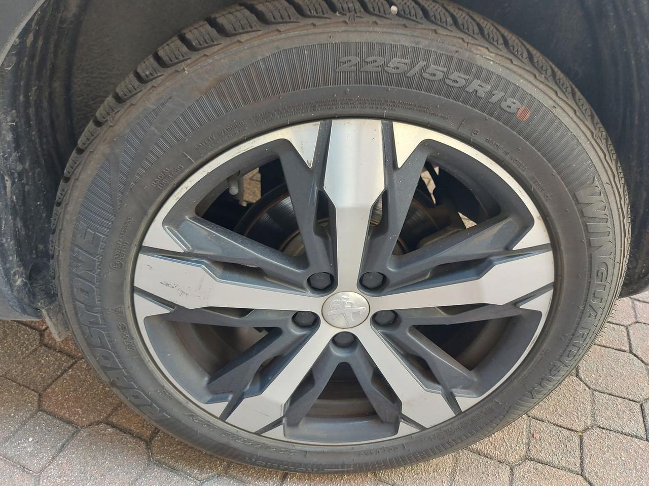 Peugeot 3008 Allure 1.2 PureTech 130