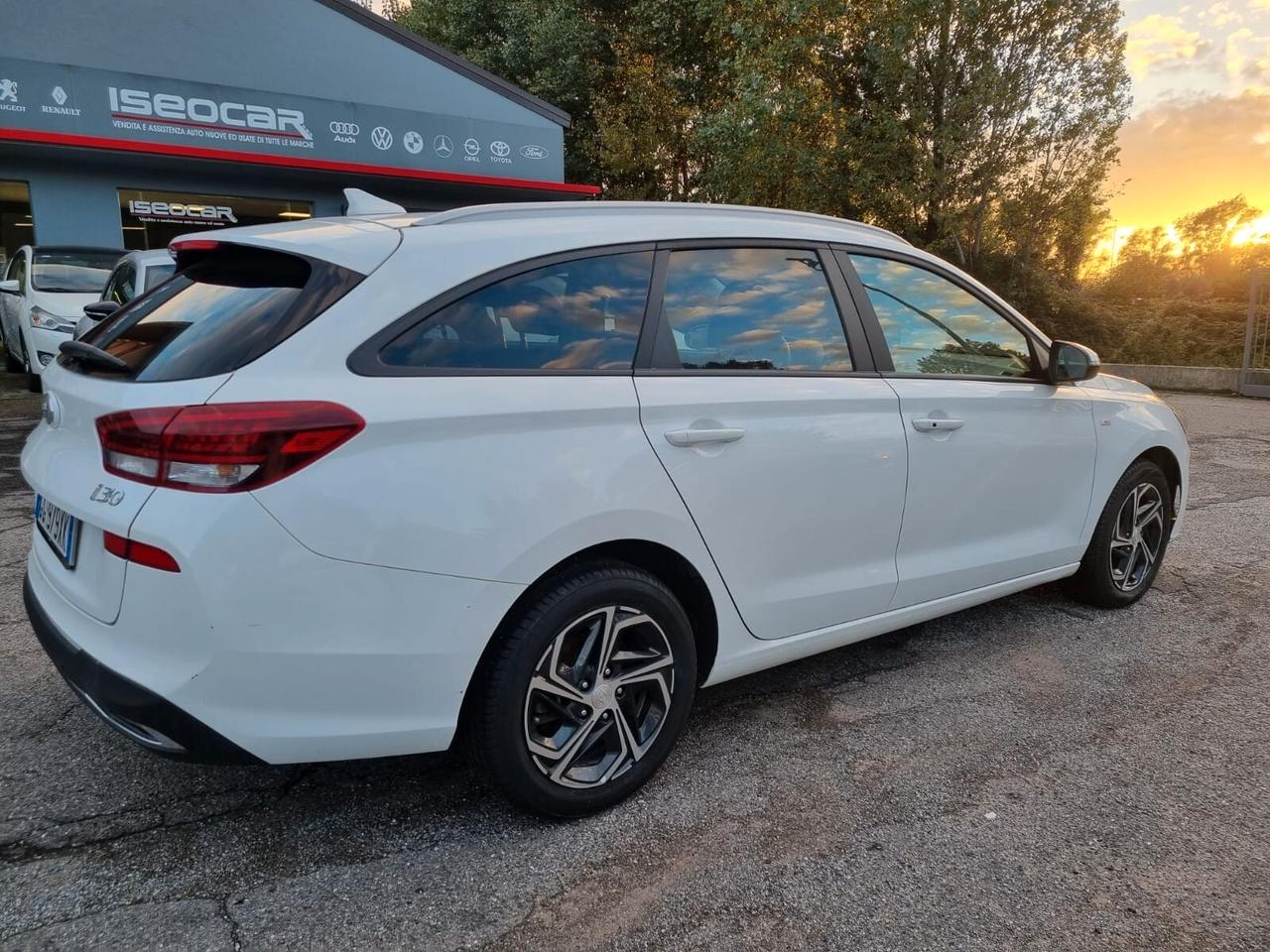 Hyundai i30 Wagon 1.6 CRDi 136 CV iMT 48V Prime