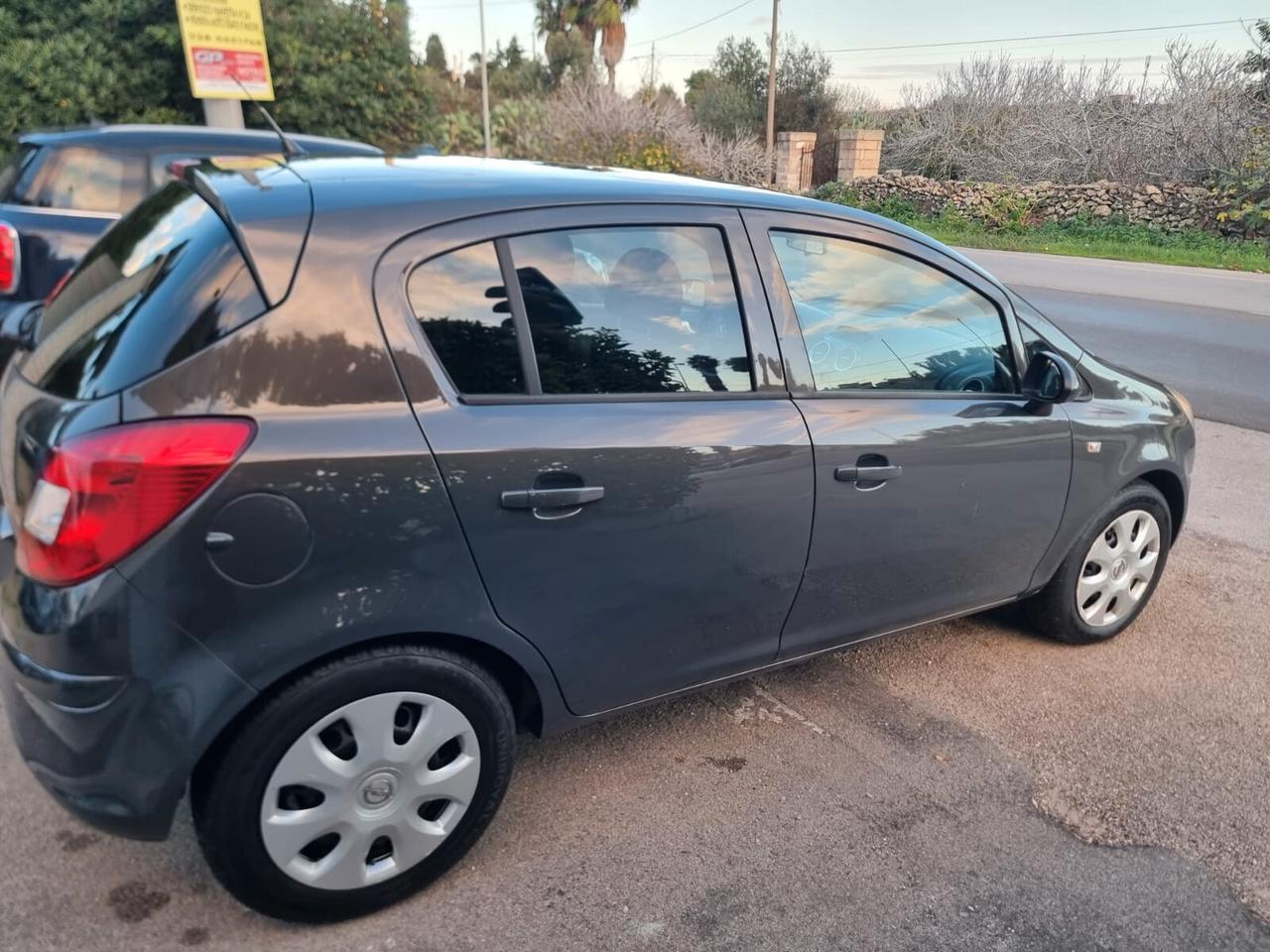 Opel Corsa 1.2 85CV 5 porte GPL-TECH Edition