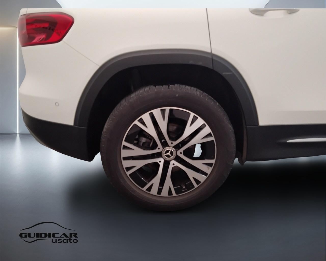 Mercedes-Benz GLB - X247 2023 - GLB 180 d Progressive Advanced auto